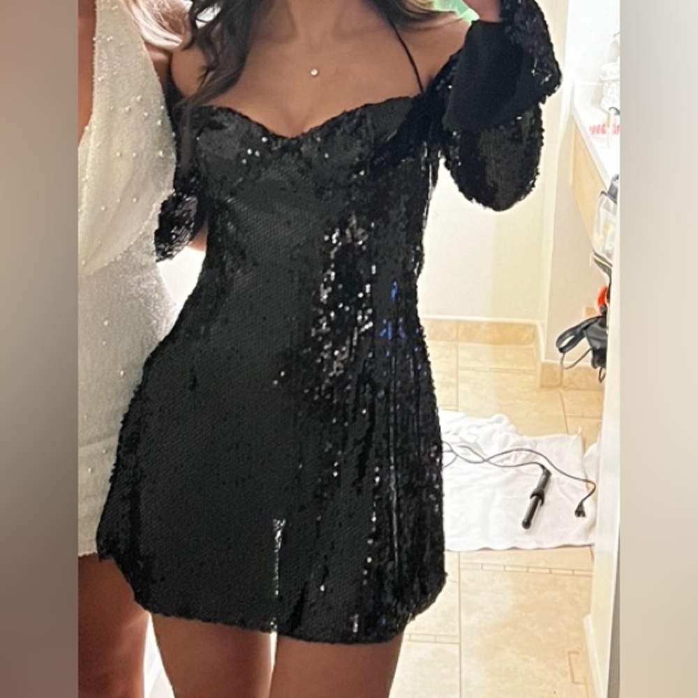 Oh Polly Black Sequin Dress - Picture 3 of 3